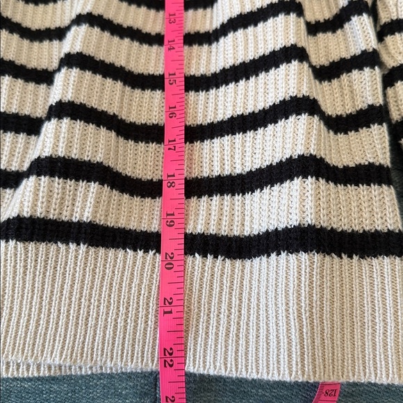 Simons Icone Black and Cream Knit Striped Sweater - Picture 6 of 7